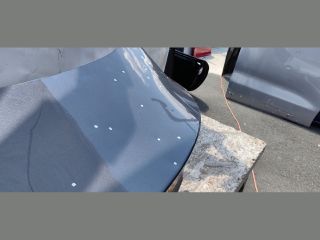 bontott TESLA 3 Csomagtérajtó (Üres lemez)