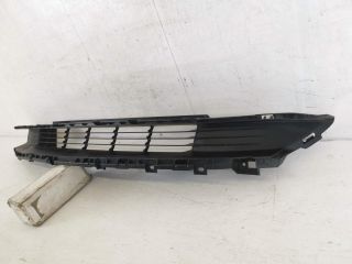 bontott TESLA 3 Első Lökhárító Alsó Középső Díszrács