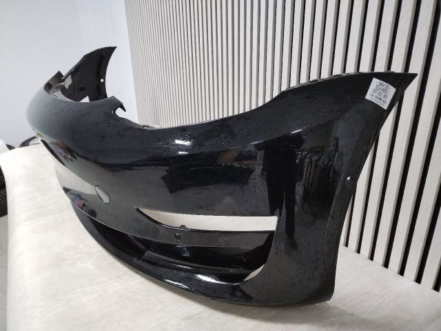 bontott TESLA 3 Első Lökhárító (Üresen)