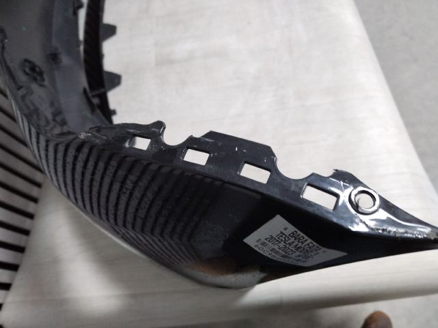 bontott TESLA 3 Első Lökhárító (Üresen)