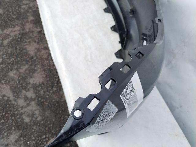 bontott TESLA 3 Első Lökhárító (Üresen)