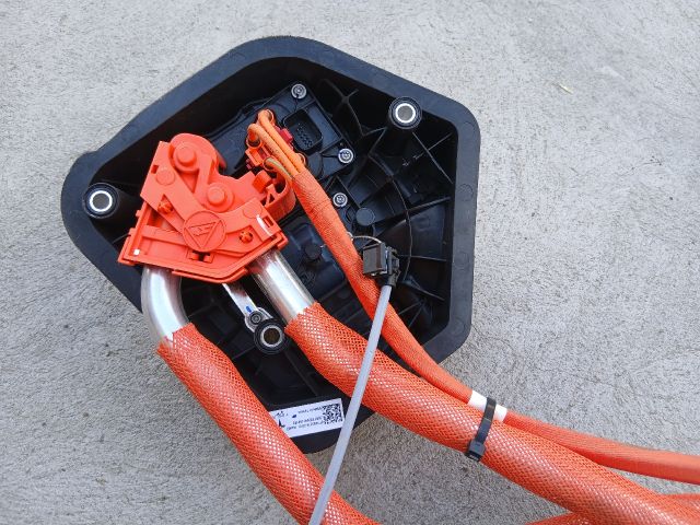 bontott TESLA 3 Akkumulátor Töltő