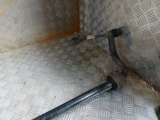 bontott TESLA 3 Első Vízszintes Stabilizátor Rúd