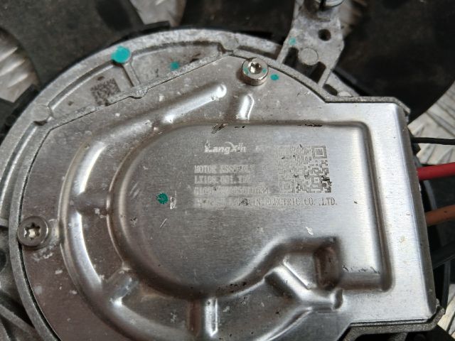 bontott TESLA 3 Hűtőventilátor