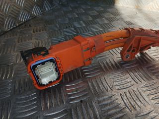 bontott TESLA 3 Nagyfeszültségű Kábel