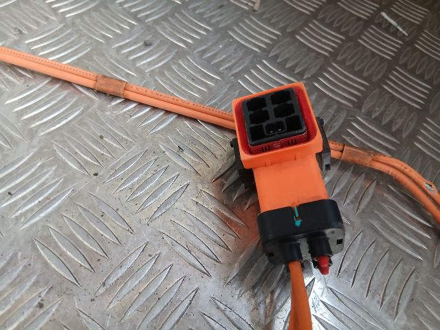 bontott TESLA 3 Nagyfeszültségű Kábel