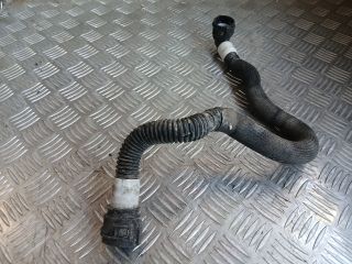 bontott TESLA 3 Vízcső