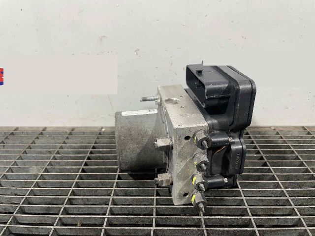 bontott TESLA 3 ABS Kocka