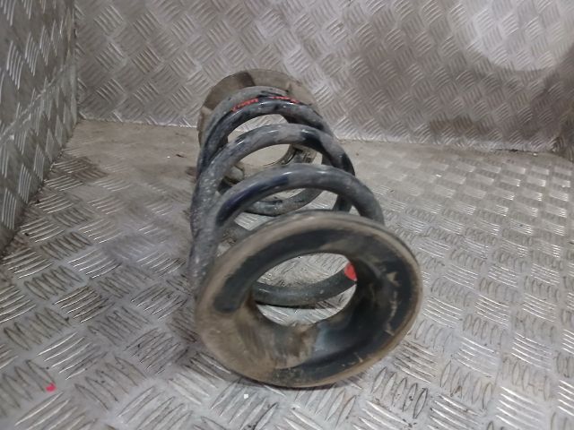 bontott TESLA 3 Hátsó Rugó