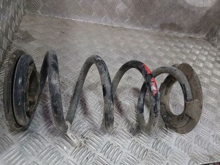 bontott TESLA 3 Hátsó Rugó