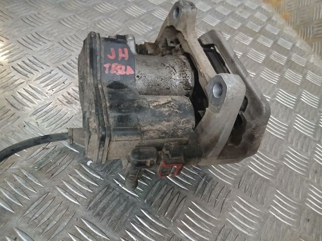 bontott TESLA 3 Jobb hátsó Féknyereg Munkahengerrel