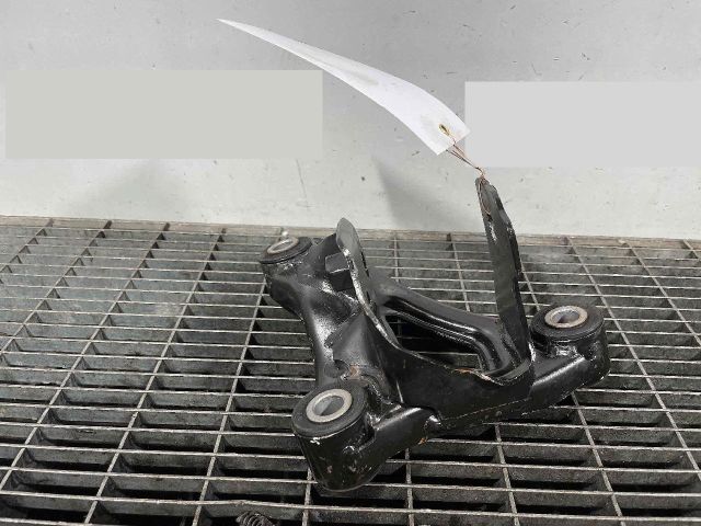 bontott TESLA 3 Motor Tartó Bak Jobb