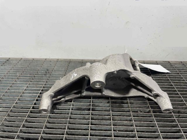 bontott TESLA 3 Motor Tartó Bak (Pozíciófüggetlen)