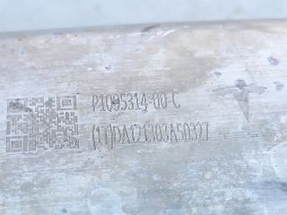 bontott TESLA 3 Hátsó Lökhárító Merevítő (Fém)