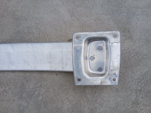 bontott TESLA 3 Hátsó Lökhárító Merevítő (Fém)