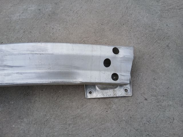 bontott TESLA 3 Hátsó Lökhárító Merevítő (Fém)