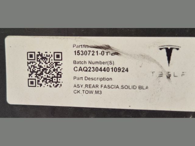 bontott TESLA 3 Hátsó Lökhárító (Üresen)