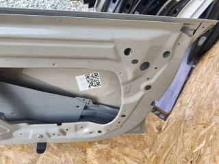 bontott TESLA 3 Jobb első Ajtó (Üres lemez)