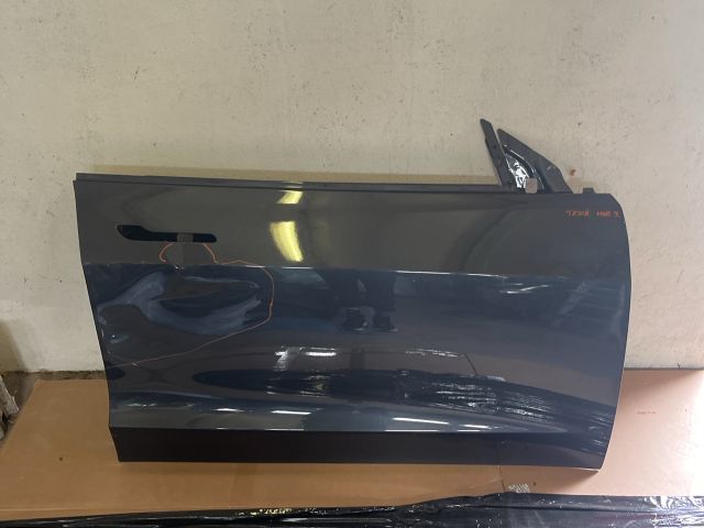 bontott TESLA 3 Jobb első Ajtó (Üres lemez)