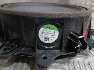 bontott TESLA 3 Jobb első Hangszóró