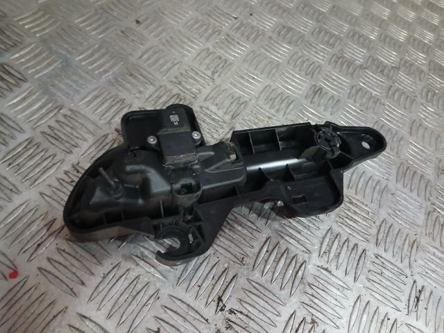 bontott TESLA 3 Jobb első Külső Kilincs