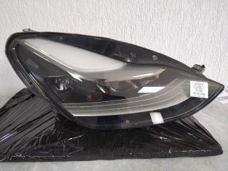 bontott TESLA 3 Jobb Fényszóró