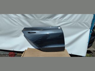 bontott TESLA 3 Jobb hátsó Ajtó (Üres lemez)