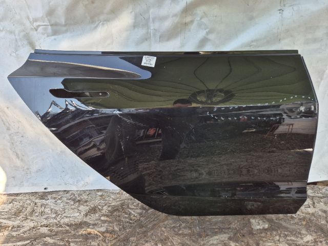 bontott TESLA 3 Jobb hátsó Ajtó (Üres lemez)