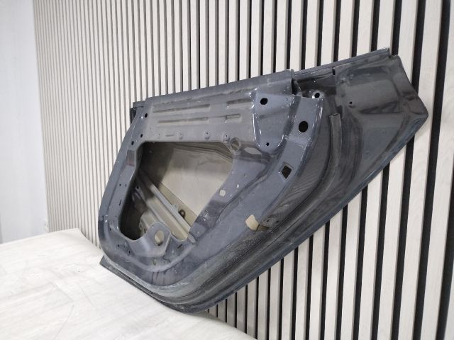 bontott TESLA 3 Jobb hátsó Ajtó (Üres lemez)