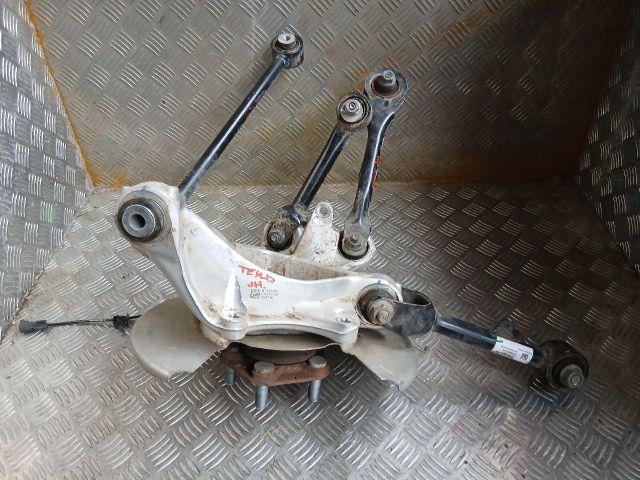 bontott TESLA 3 Jobb hátsó Csonkállvány Kerékaggyal