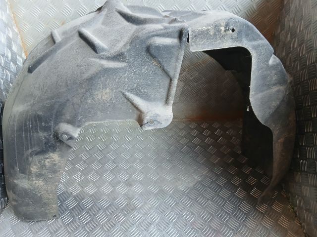 bontott TESLA 3 Jobb hátsó Dobbetét (Kerékjárati, Műanyag)