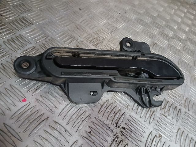 bontott TESLA 3 Jobb hátsó Külső Kilincs