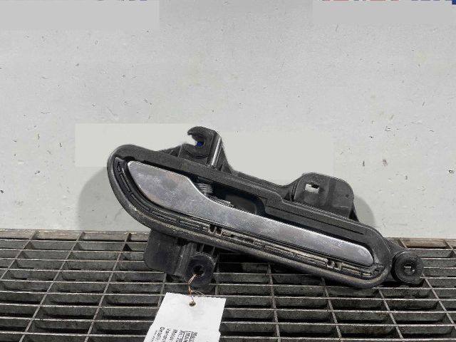 bontott TESLA 3 Jobb hátsó Külső Kilincs