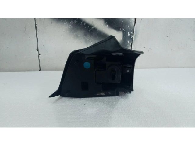 bontott TESLA 3 Jobb Külső Hátsó Lámpa