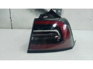 bontott TESLA 3 Jobb Külső Hátsó Lámpa