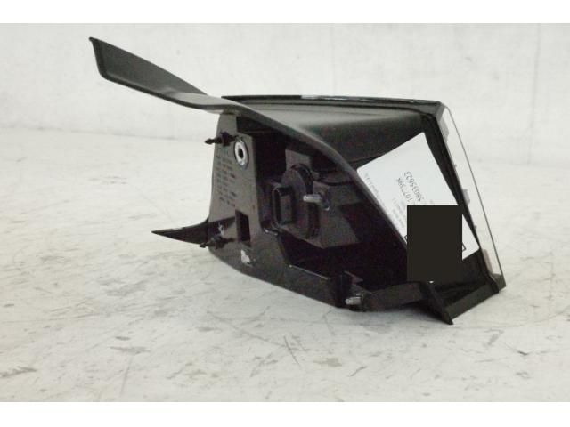 bontott TESLA 3 Jobb Külső Hátsó Lámpa