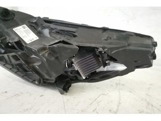 bontott TESLA 3 Jobb Ledes Fényszóró