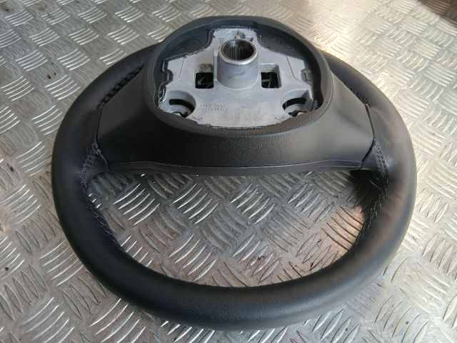 bontott TESLA 3 Kormány