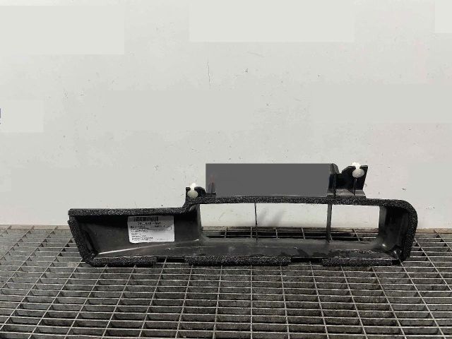 bontott TESLA 3 Légterelő