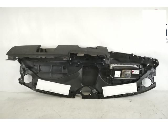 bontott TESLA 3 Műszerfal Héj