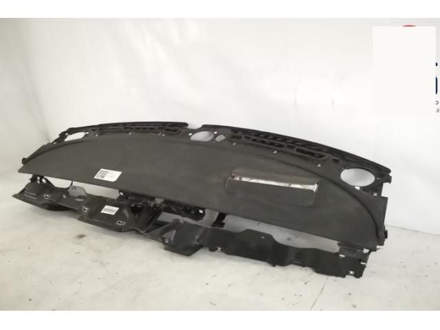 bontott TESLA 3 Műszerfal Héj