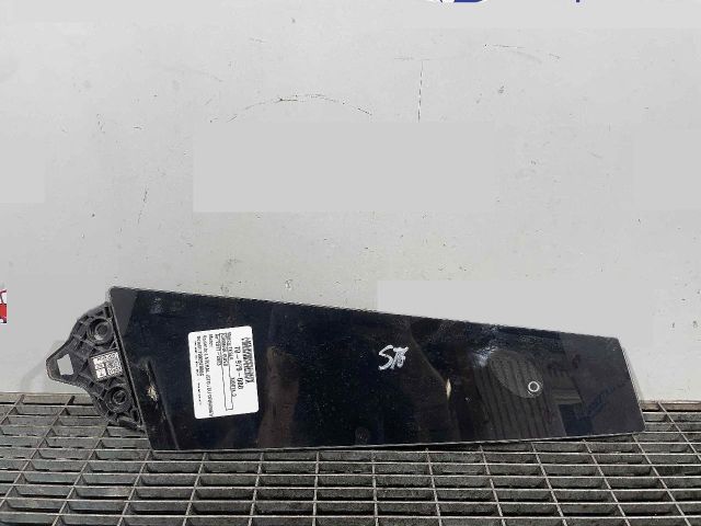 bontott TESLA 3 Tolatókamera