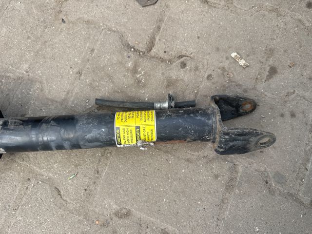 bontott TESLA MODEL S Jobb első Gólyaláb (Lengécsillapító, Rugó)