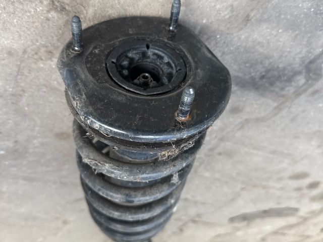 bontott TESLA MODEL S Jobb első Gólyaláb (Lengécsillapító, Rugó)