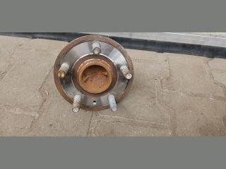 bontott TESLA MODEL S Bal első Kerékagy