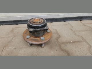 bontott TESLA MODEL S Bal első Kerékagy