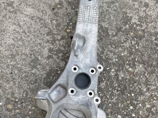 bontott TESLA MODEL S Jobb első Csonkállvány