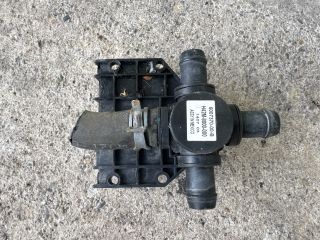 bontott TESLA MODEL S Vízpumpa