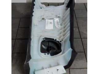 bontott TESLA MODEL S Bal B Oszlop Burkolat