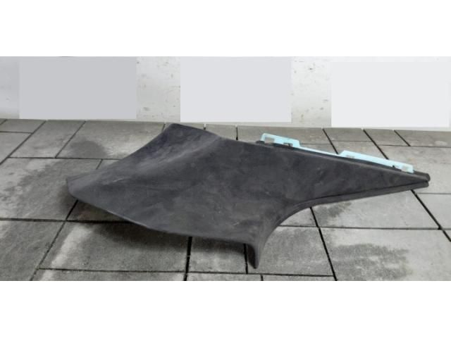 bontott TESLA MODEL S Bal C Oszlop Burkolat